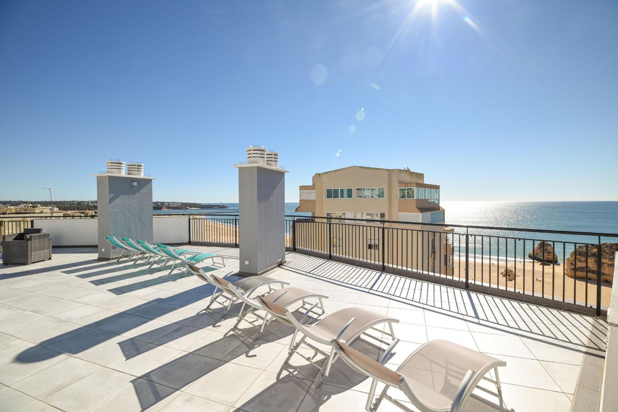 The Penthouse In Praia Da Rocha Портиман Экстерьер фото